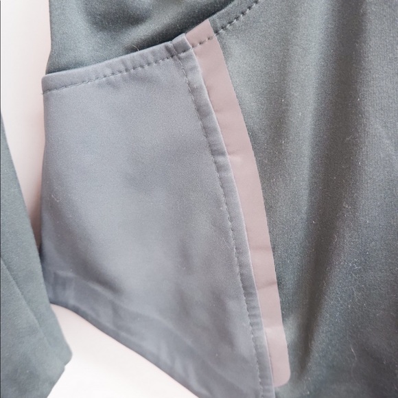 ASICS FITNESS JACKET LIKE NEW - Picture 5 of 5